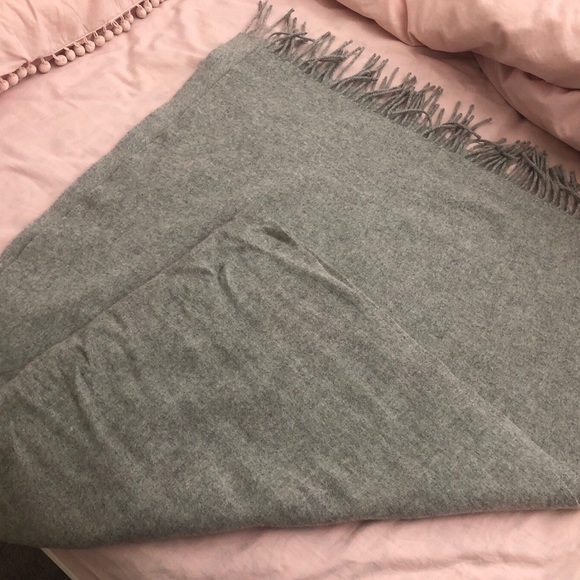 Used Acne Studio scarf - Picture 3 of 3